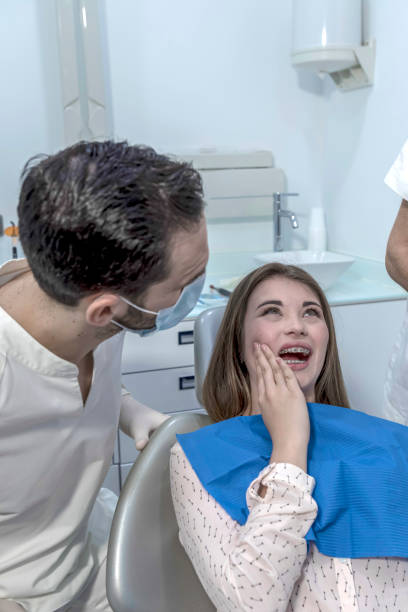 Best Orthodontic Emergency Dentist in Palm Desert, CA